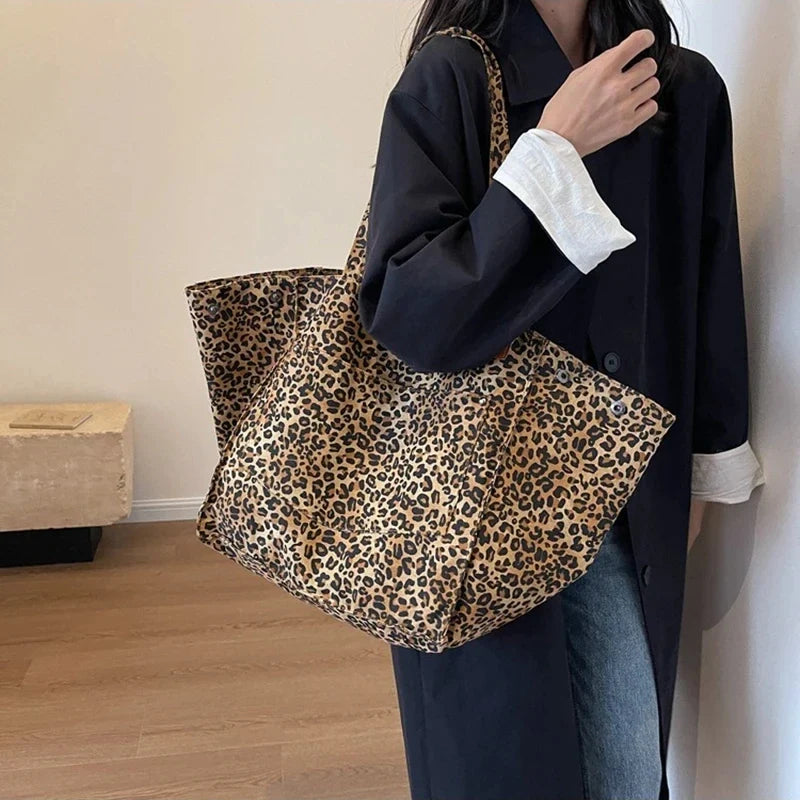 Bolso de lona retro con estampado de leopardo
