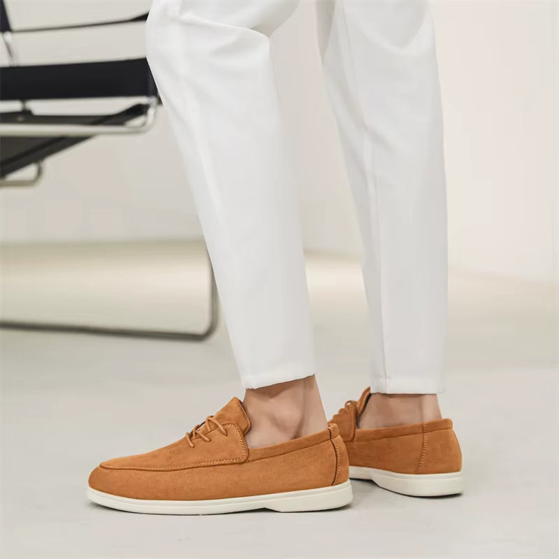 Mocasín Claudio de ante con cordones
