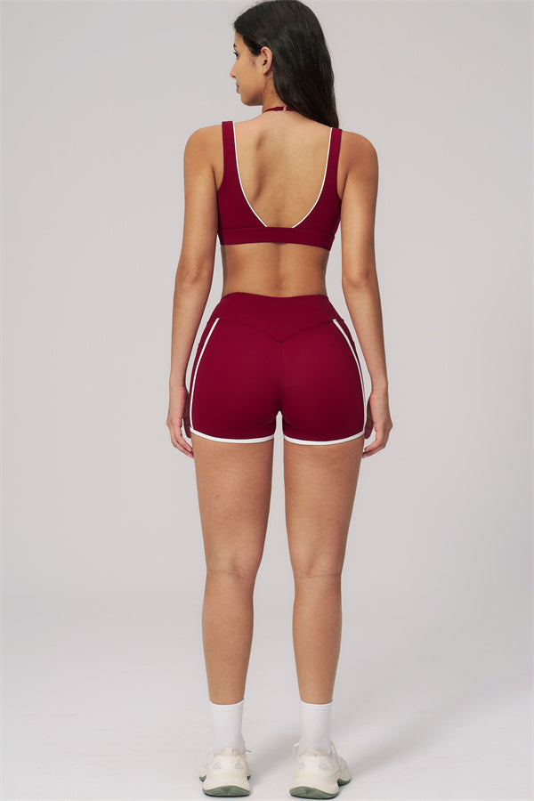 Clarity Contour Line 2-piece set: sports bra and shorts
