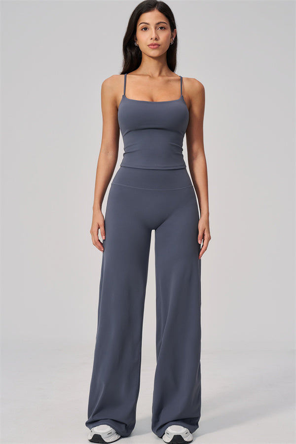 FlexCore 2-teiliges Set aus ärmellosem kurzem Top und ausgestellten Leggings