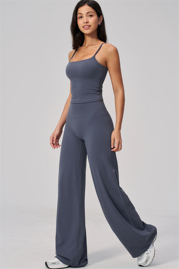 FlexCore 2-teiliges Set aus ärmellosem kurzem Top und ausgestellten Leggings