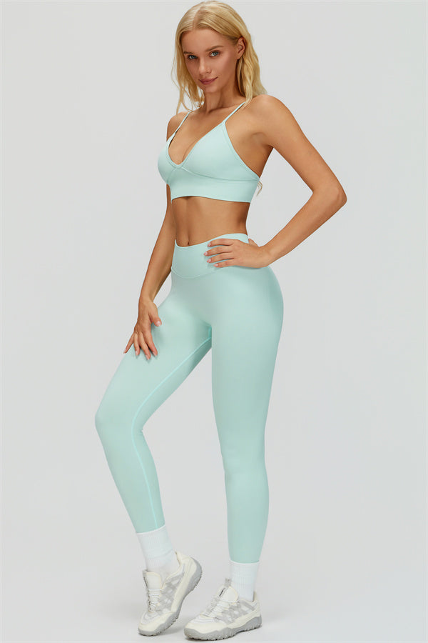 Empower 2-piece set: sports bra and leggings