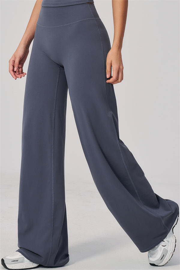 FlexCore 2-teiliges Set aus ärmellosem kurzem Top und ausgestellten Leggings