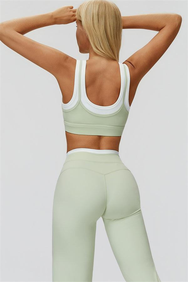 Conjunto Canyon de 2 piezas: sujetador deportivo y leggings acampanados