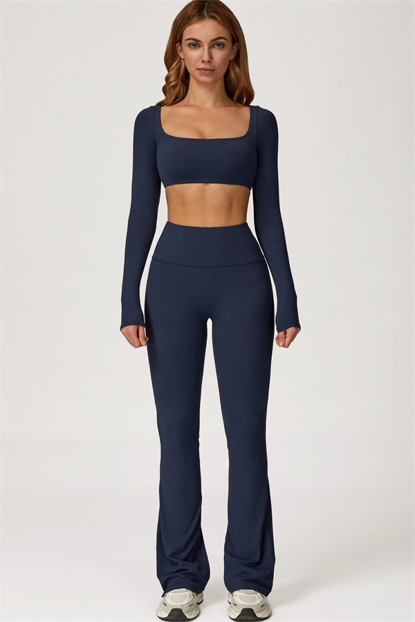 Conjunto de 2 piezas Lily Belle: top corto y leggings acampanados