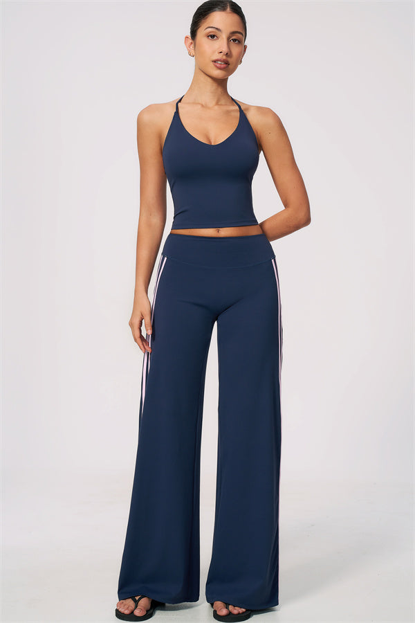 Conjunto de 2 piezas Evoke: top corto y pantalones de pierna recta