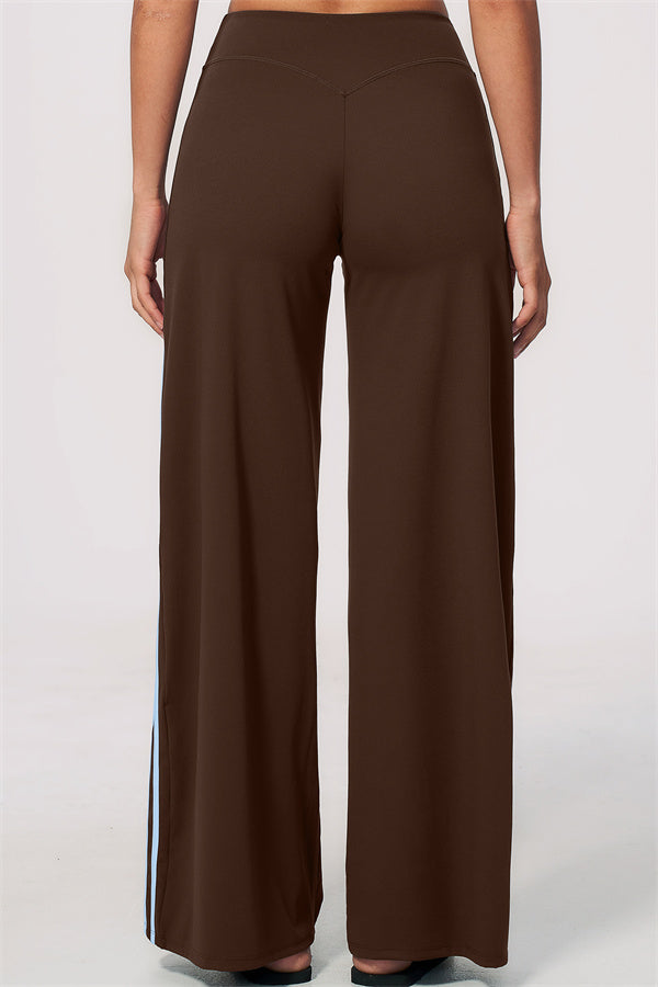 Conjunto de 2 piezas Evoke: top corto y pantalones de pierna recta