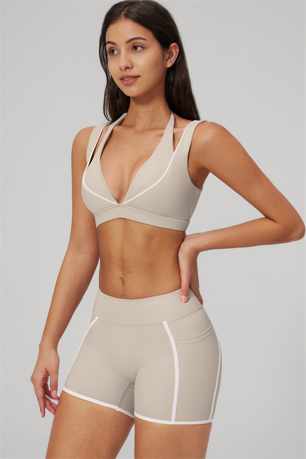 Clarity Contour Line 2-piece set: sports bra and shorts