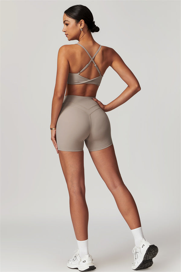 Ensemble 2 pièces Enigma : brassière de sport et short