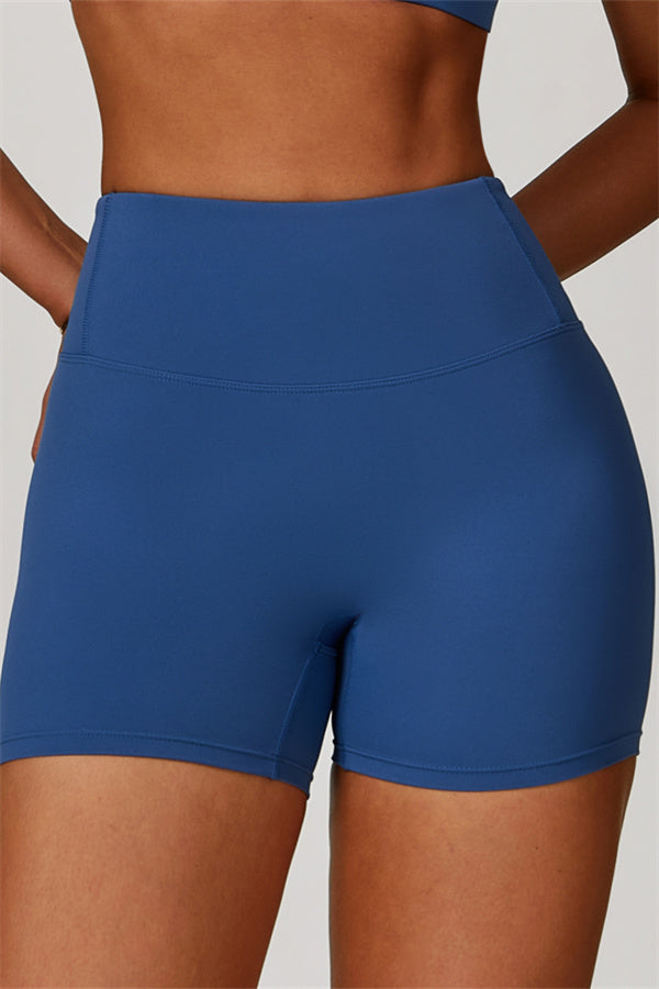 Conjunto de 3 piezas Eloise: chaqueta, sujetador deportivo y pantalones cortos