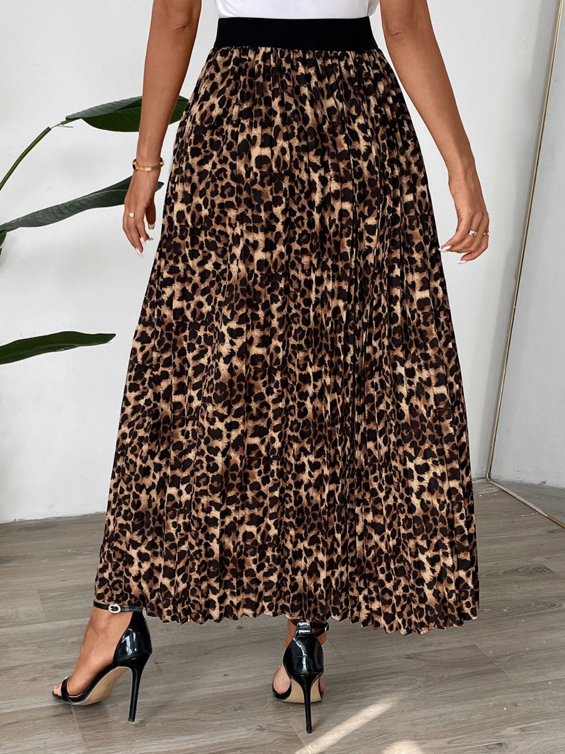 Falda larga plisada de leopardo Perfee