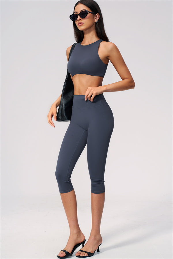 Ensemble 2 pièces Twirl : brassière de sport dos nu et legging corsaire