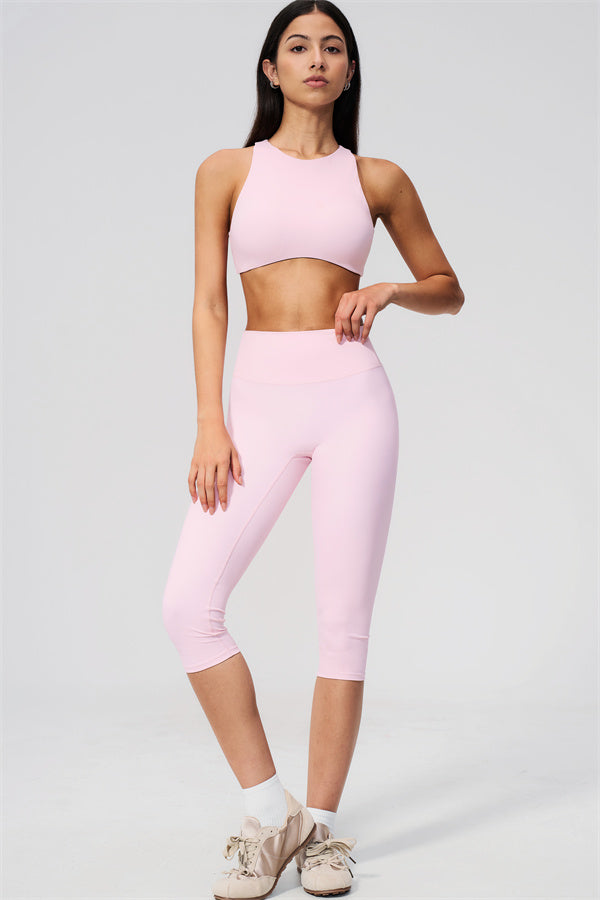 Ensemble 2 pièces Twirl : brassière de sport dos nu et legging corsaire