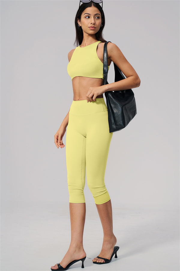 Ensemble 2 pièces Twirl : brassière de sport dos nu et legging corsaire
