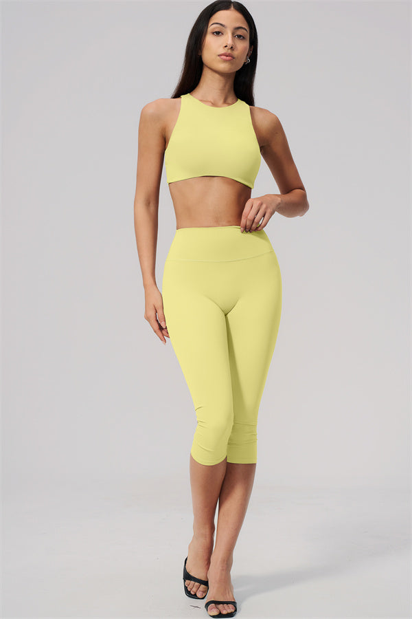 Ensemble 2 pièces Twirl : brassière de sport dos nu et legging corsaire