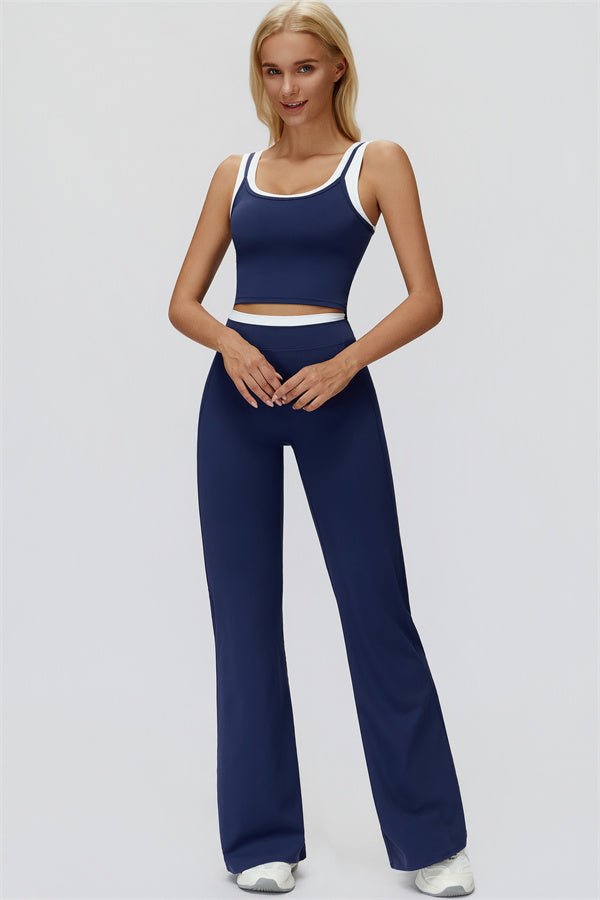 Conjunto de 2 piezas Canyon con top corto de tirantes y leggings acampanados