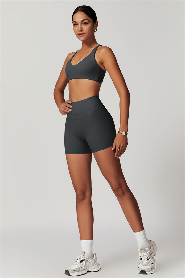Ensemble 2 pièces Enigma : brassière de sport et short
