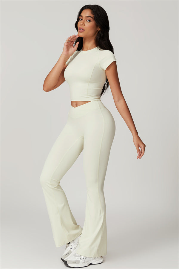 Sophia 2-teiliges Set: T-Shirt und Schlaghose