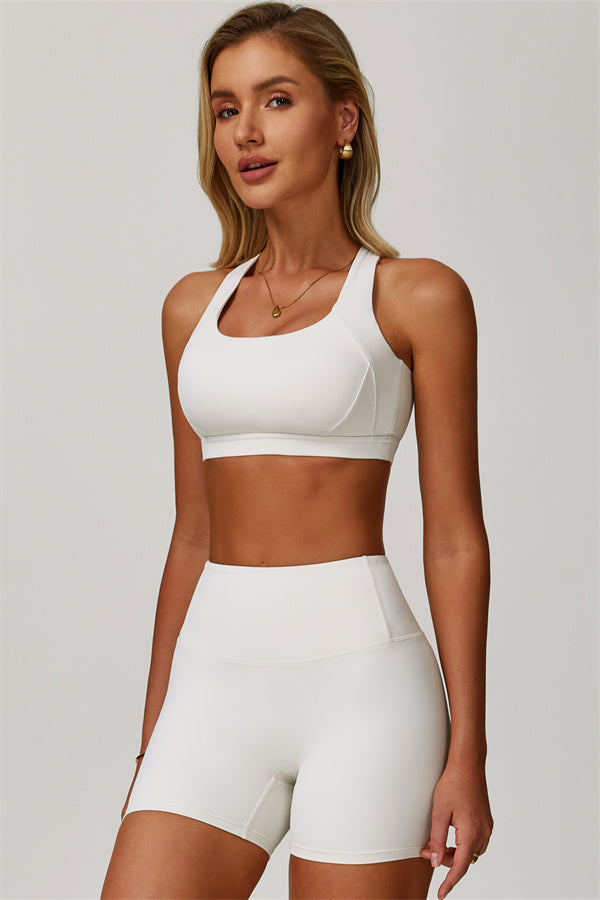 Conjunto de 2 piezas Eloise: sujetador deportivo y shorts