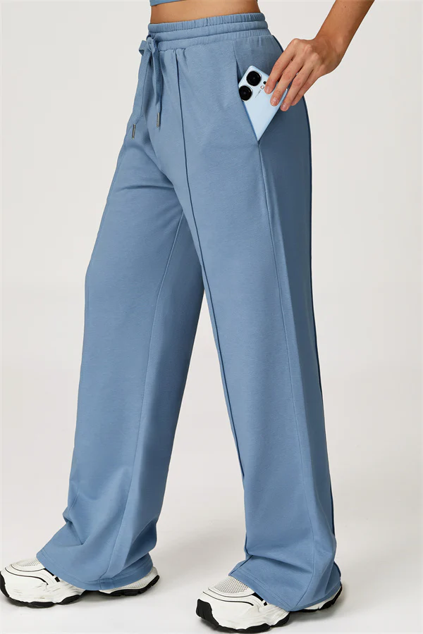 The Motion 2-piece set: tank top and sweatpants