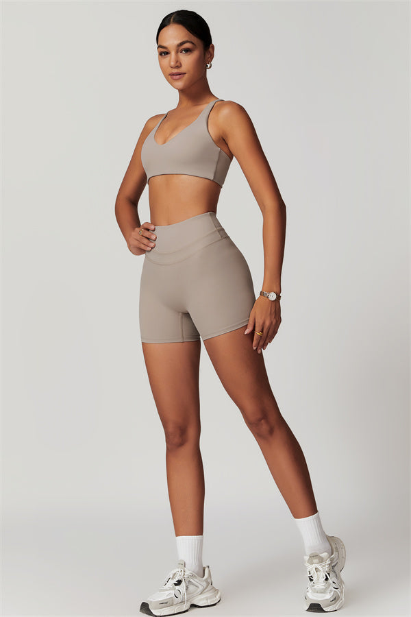 Ensemble 2 pièces Enigma : brassière de sport et short