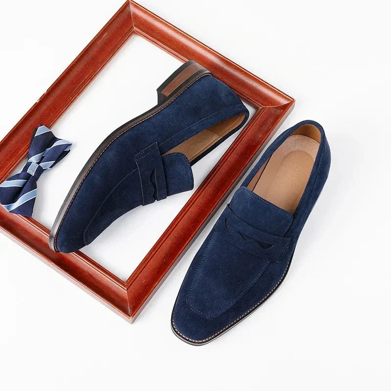 Mocasín de conducción clásico de ante ultraligero