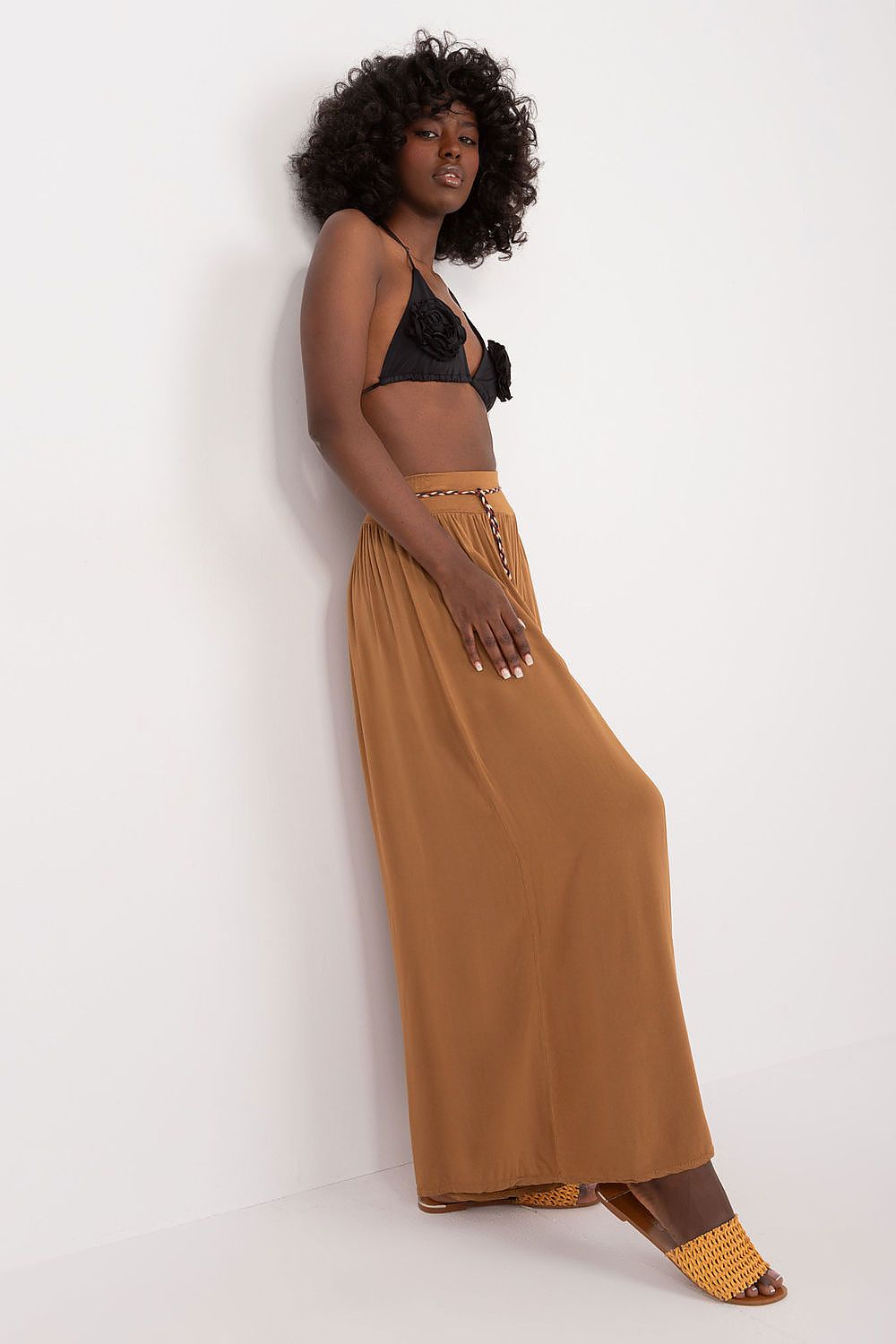 Pantalones de pierna ancha OCH BELLA