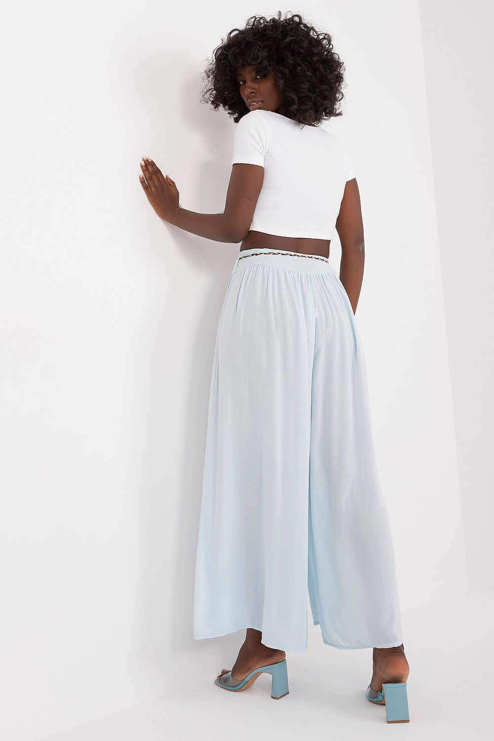 Pantalones de pierna ancha OCH BELLA