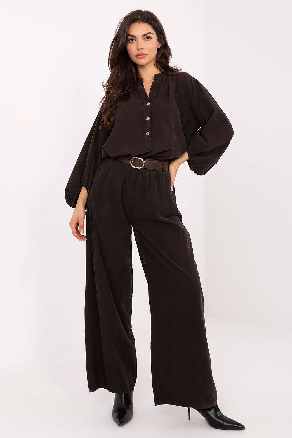 Pantalones de pana con cinturón