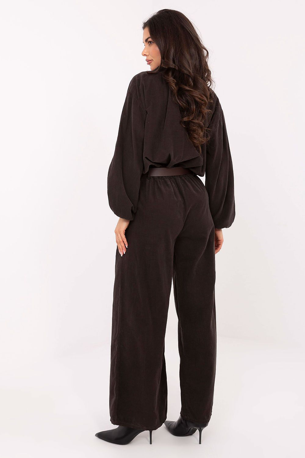 Pantalones de pana con cinturón
