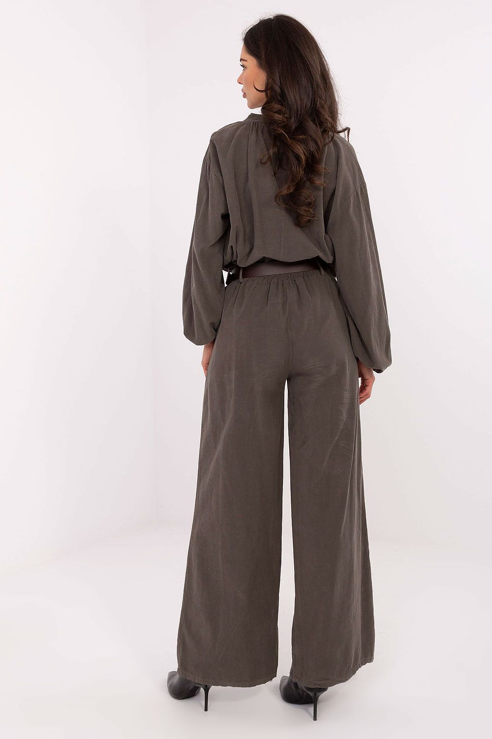 Pantalones de pana con cinturón