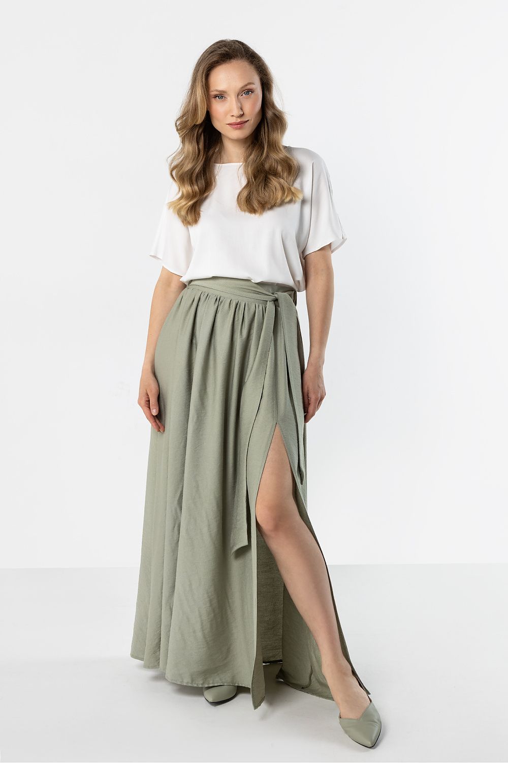Falda maxi fluida de cintura alta para mujer con lazo en la cintura y abertura frontal
