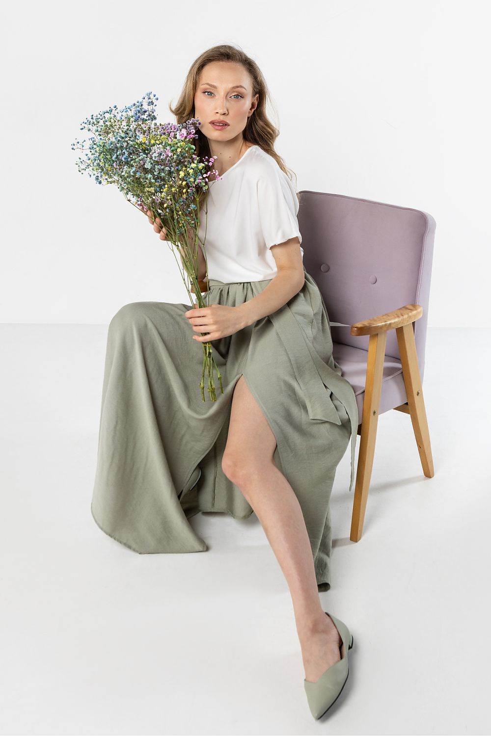 Falda maxi fluida de cintura alta para mujer con lazo en la cintura y abertura frontal