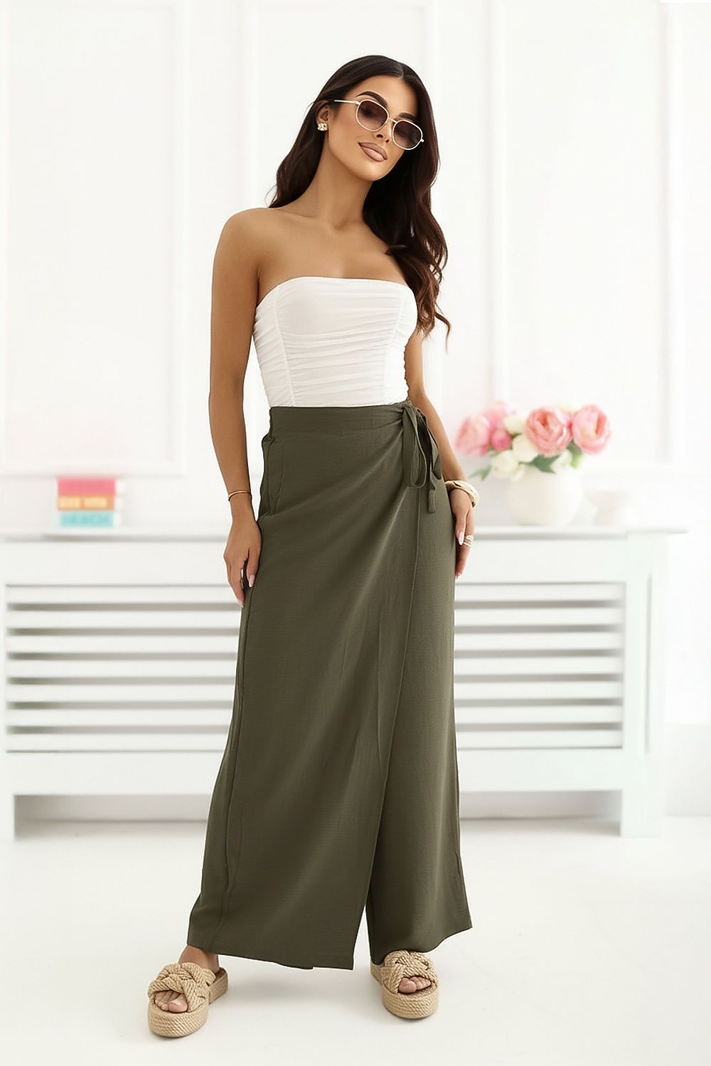 Pantalones de pierna ancha con panel tipo falda — elegantes y sin esfuerzo