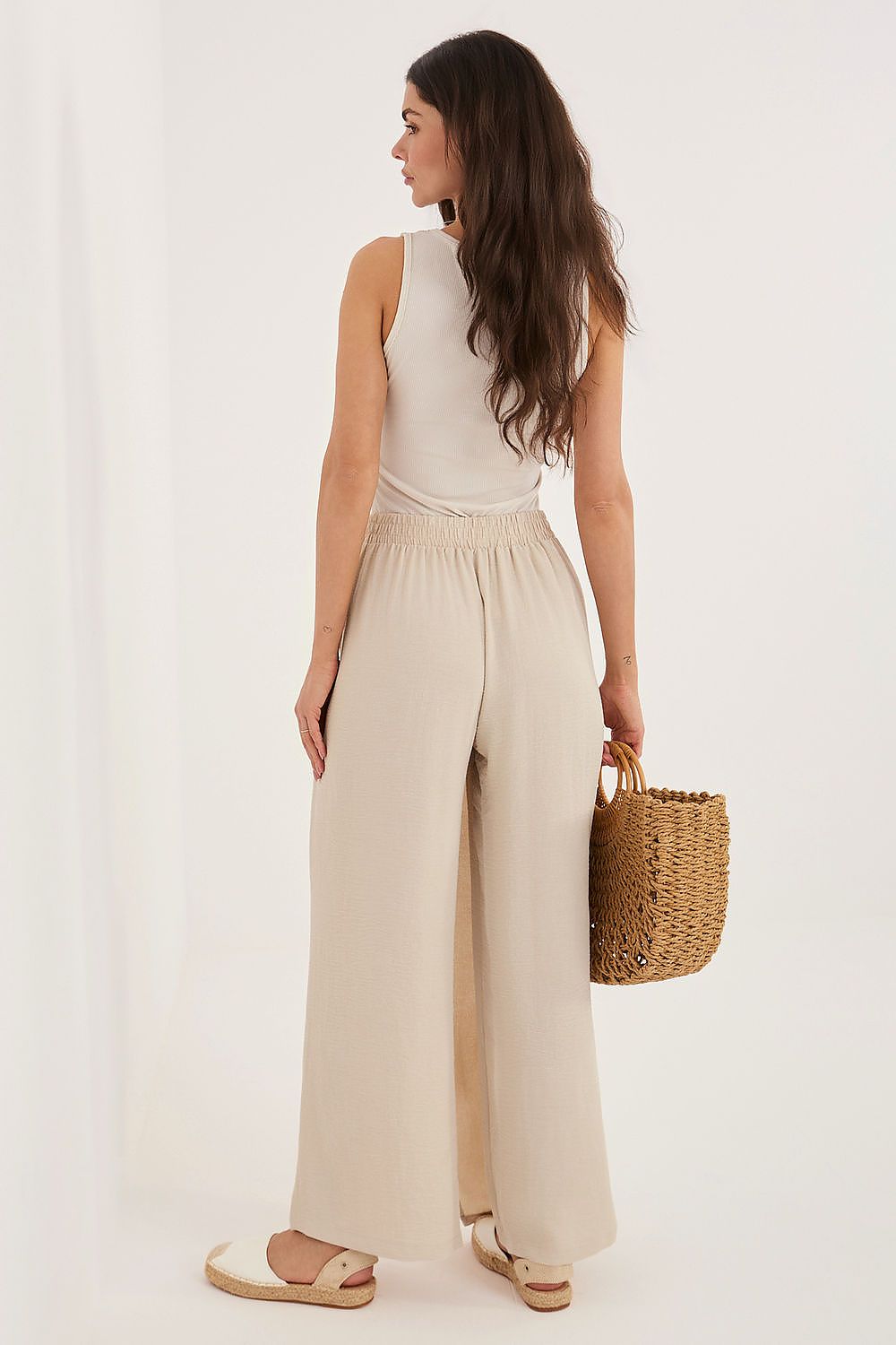 Pantalones de pierna ancha con panel tipo falda — elegantes y sin esfuerzo