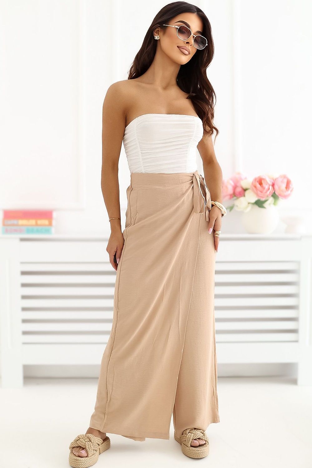 Pantalones de pierna ancha con panel tipo falda — elegantes y sin esfuerzo