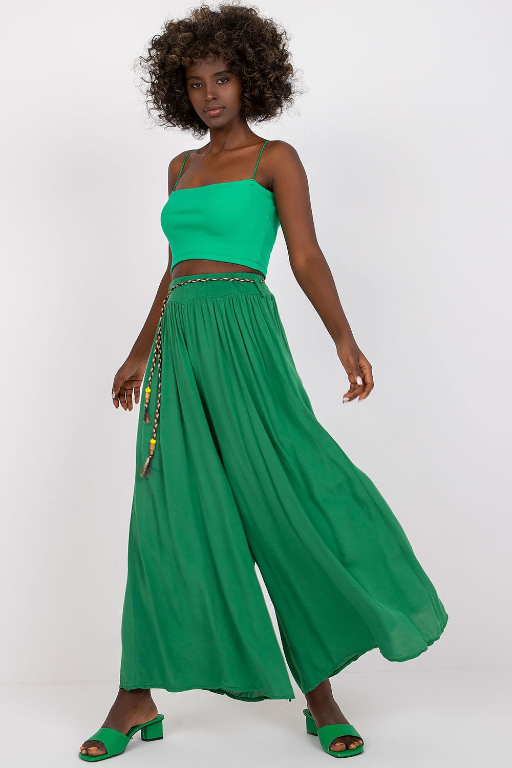 Pantalones de pierna ancha OCH BELLA