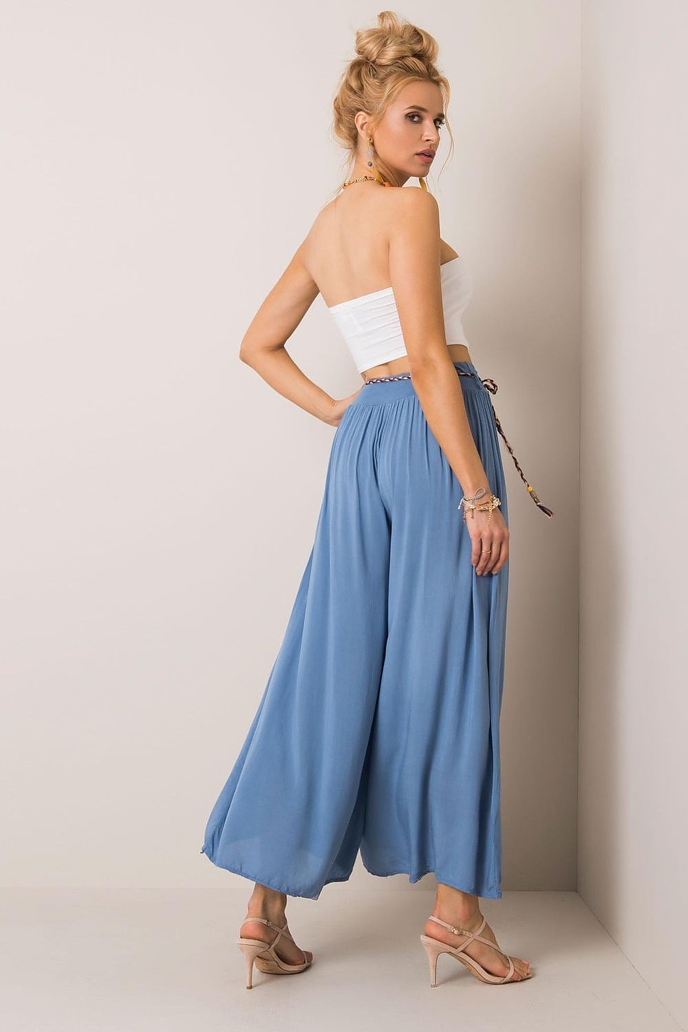 Pantalones de pierna ancha OCH BELLA