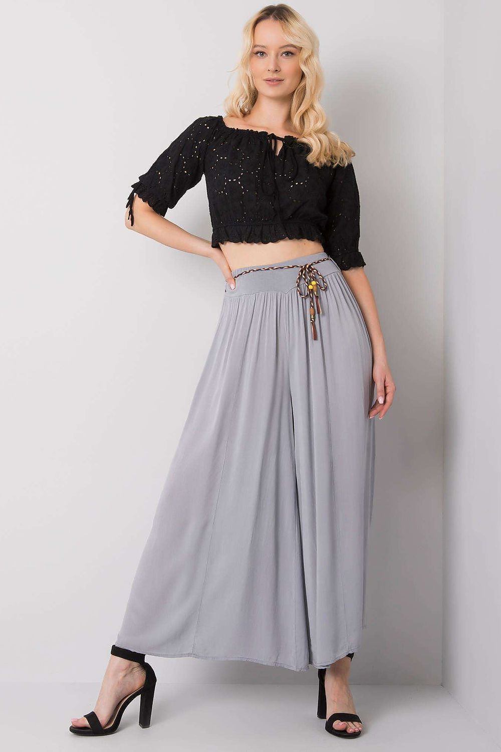 Pantalones de pierna ancha OCH BELLA