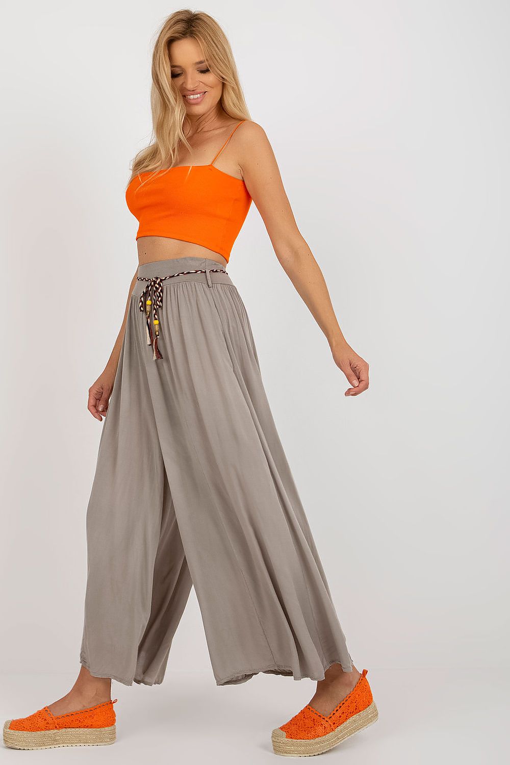 Pantalones de pierna ancha OCH BELLA