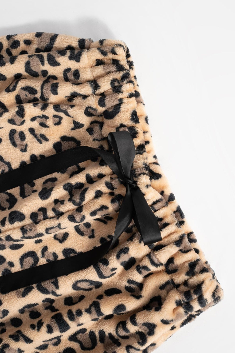 Pantalones de pierna ancha con estampado de leopardo