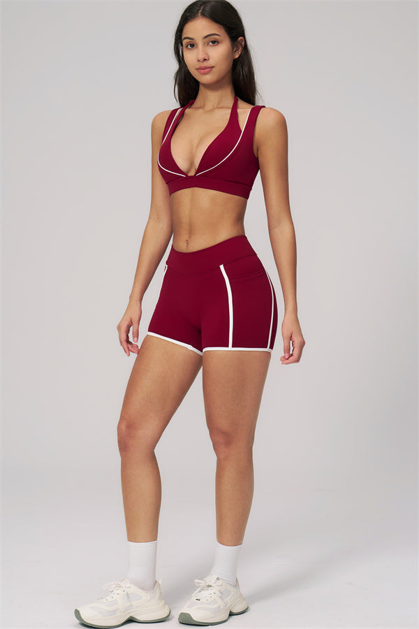 Clarity Contour Line 2-piece set: sports bra and shorts