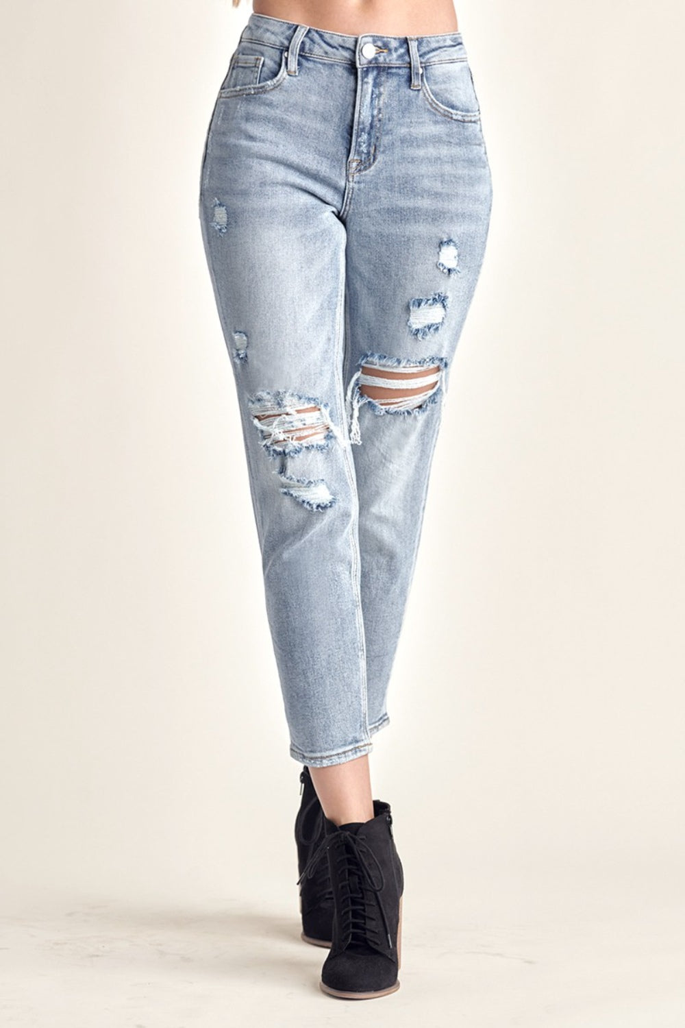 Jeans slim cropped desgastados de RISEN
