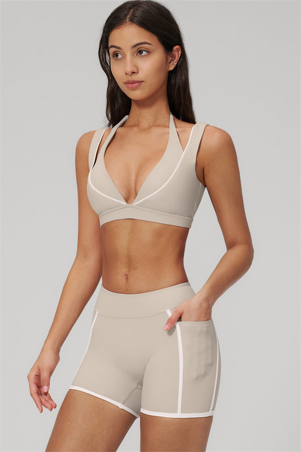 Clarity Contour Line 2-piece set: sports bra and shorts