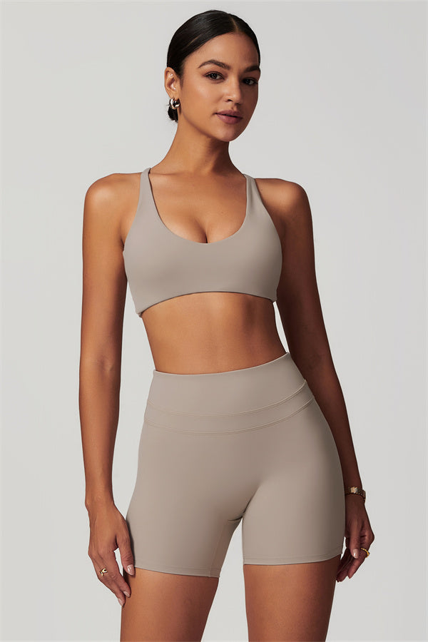 Ensemble 2 pièces Enigma : brassière de sport et short