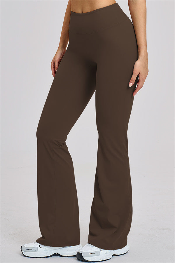 Conjunto de 2 piezas Zestful: top de tirantes y leggings acampanados