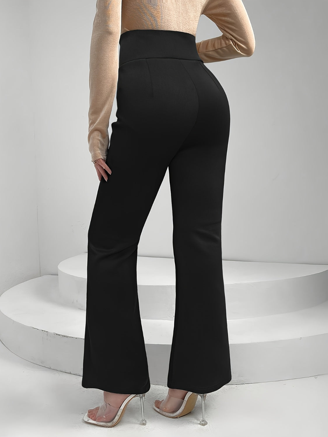 Pantalones bootcut con aberturas y cordones