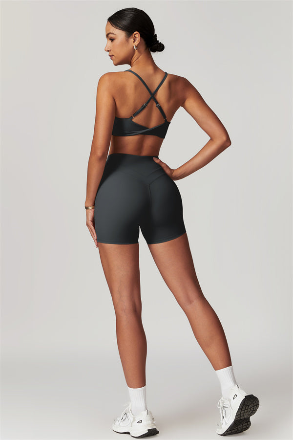 Ensemble 2 pièces Enigma : brassière de sport et short