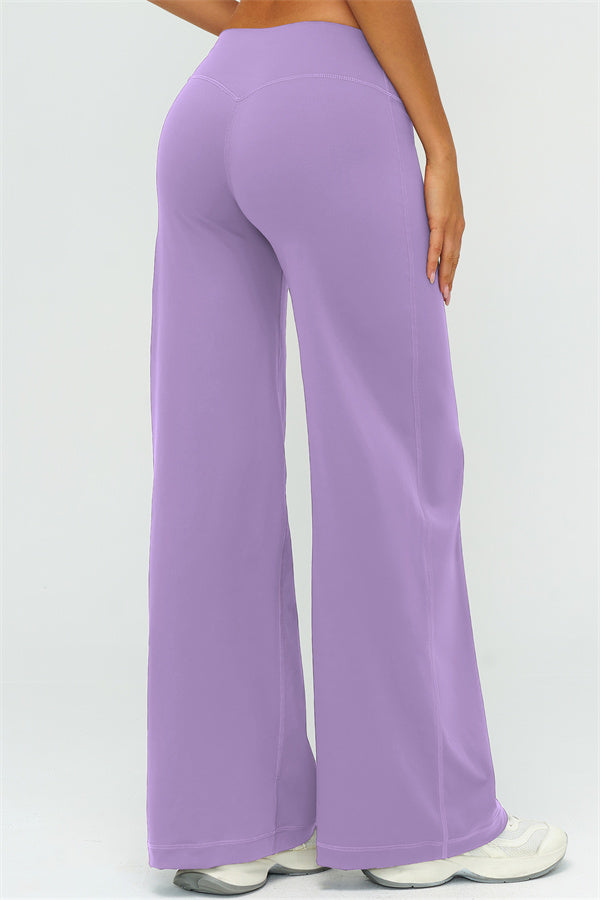 Conjunto Twirl de 3 piezas: chaqueta con cremallera, top halter y pantalones de pierna recta