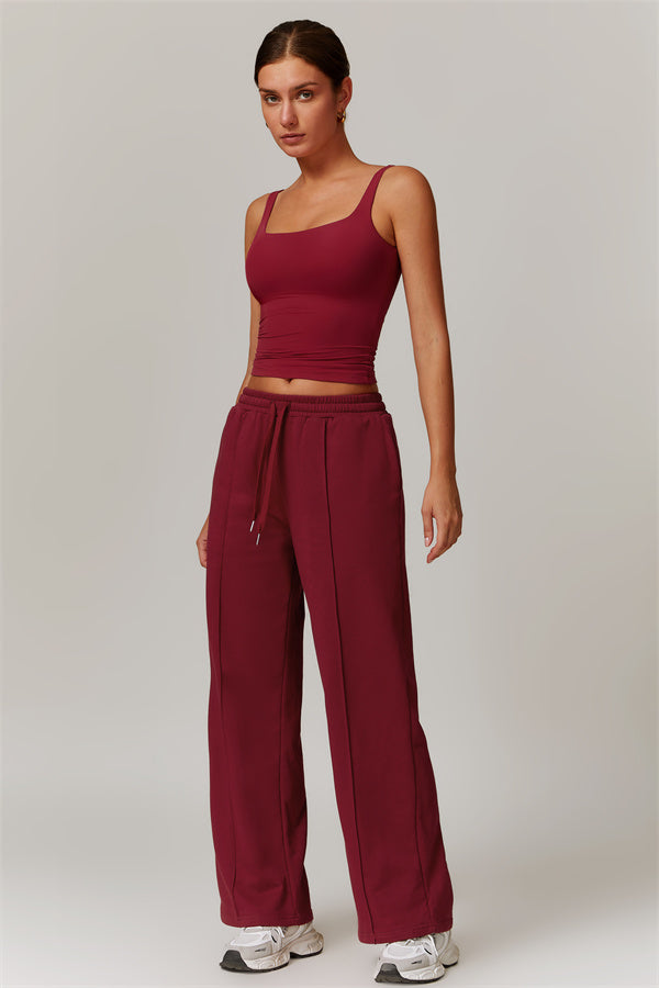 The Motion 2-piece set: tank top and sweatpants